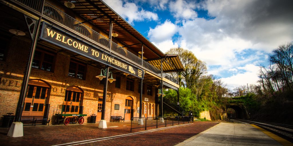 Welcome to Lynchburg - Photo - Amtrak